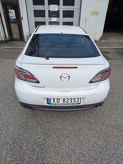 Mazda 6 4 of 5