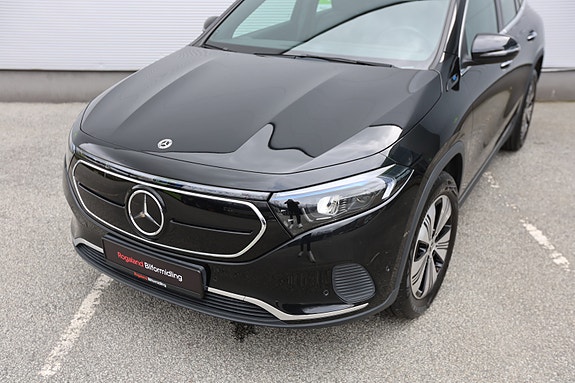 Mercedes-Benz EQA250 2 of 30