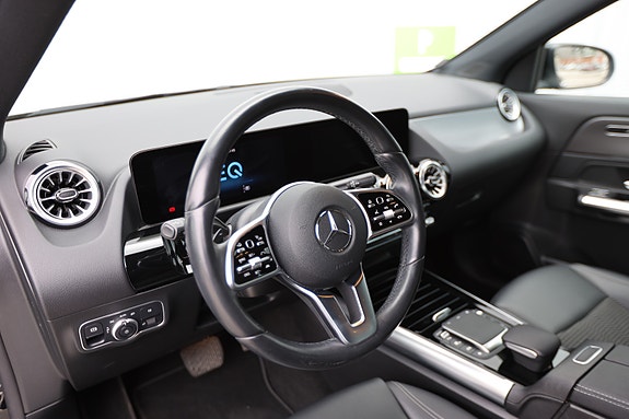 Mercedes-Benz EQA250 11 of 30
