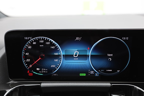 Mercedes-Benz EQA250 24 of 30