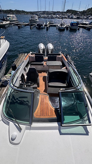 Unik Nordkapp Noblesse 760 RS 2x200 3 of 22