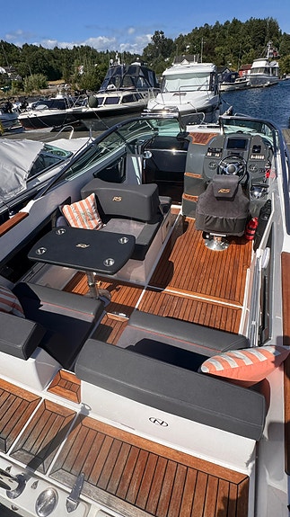 Unik Nordkapp Noblesse 760 RS 2x200 4 of 22