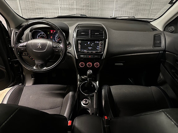 Peugeot 4008 23 of 30