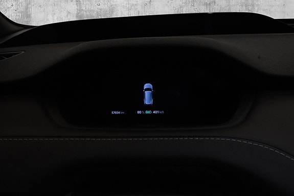 Skoda Enyaq RS 12 of 30