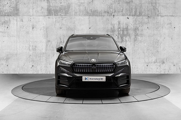 Skoda Enyaq RS 8 of 30