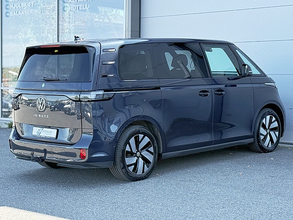 Volkswagen ID. Buzz 11 of 30