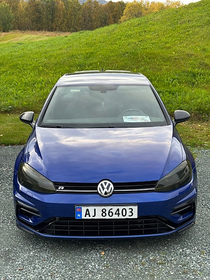 Volkswagen Golf VII 4 of 12