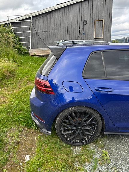 Volkswagen Golf VII 5 of 5