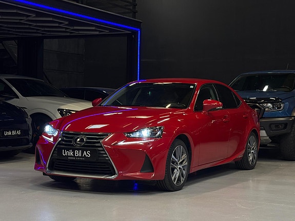 Lexus IS300h