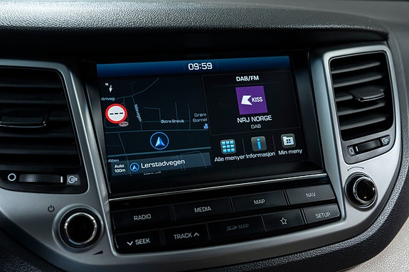 Hyundai Tucson 11 of 30