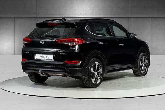 Hyundai Tucson 2 of 30