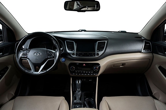 Hyundai Tucson 27 of 30