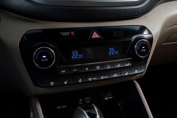 Hyundai Tucson 16 of 30