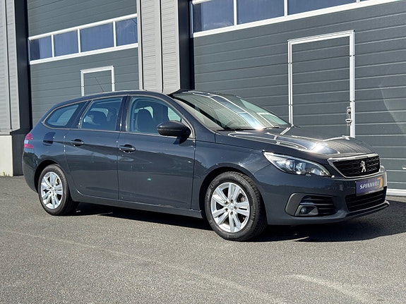 Peugeot 308 SW 2 of 30