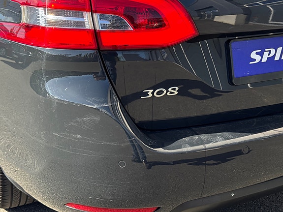 Peugeot 308 SW 14 of 30
