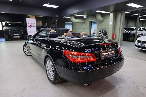 Mercedes-Benz E220 d 6 of 30