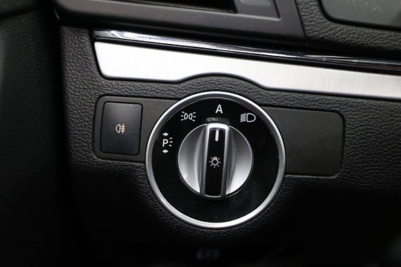 Mercedes-Benz E220 d 26 of 30