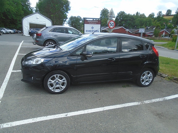 Ford Fiesta 5 of 5