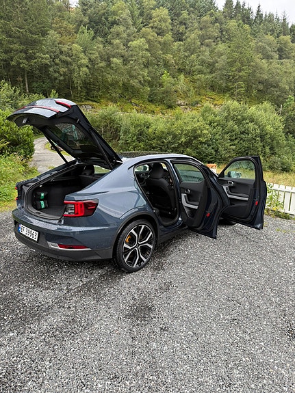 Polestar 2 9 of 21
