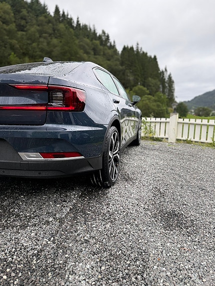 Polestar 2 7 of 21