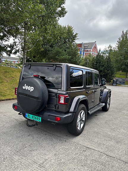 Jeep Wrangler 8 of 27
