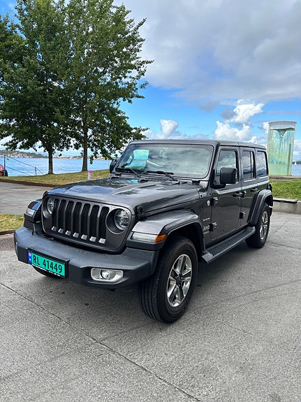 Jeep Wrangler 10 of 27