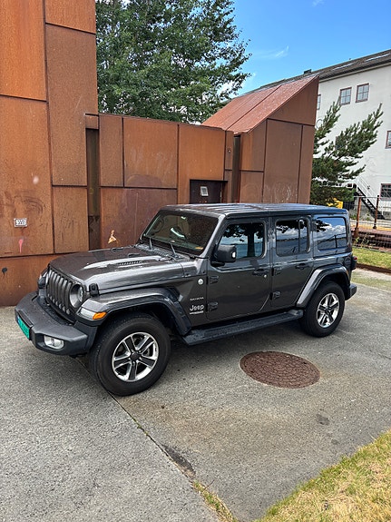 Jeep Wrangler 5 of 27