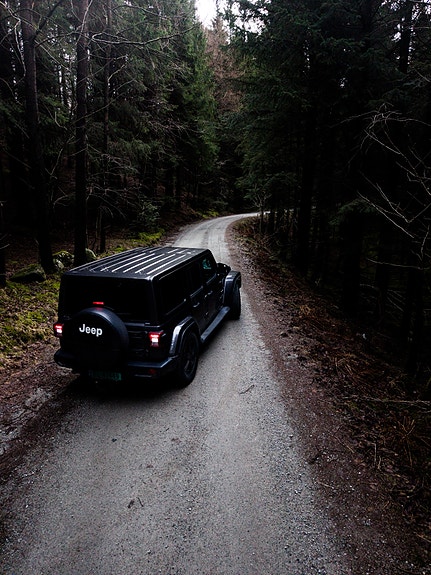 Jeep Wrangler 15 of 27