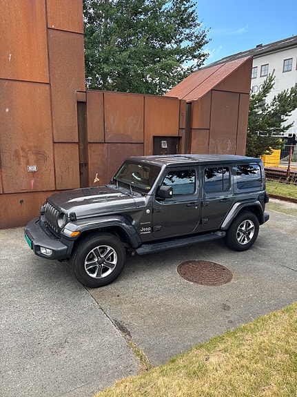 Jeep Wrangler 3 of 27