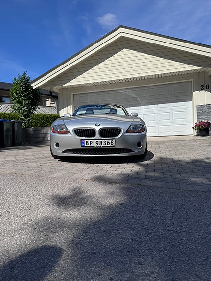 BMW Z4 4 of 5