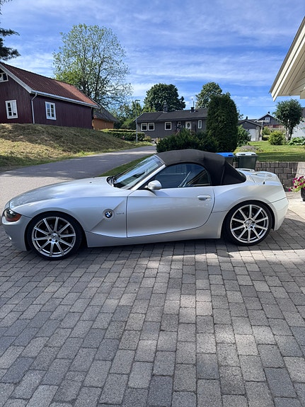 BMW Z4 8 of 27
