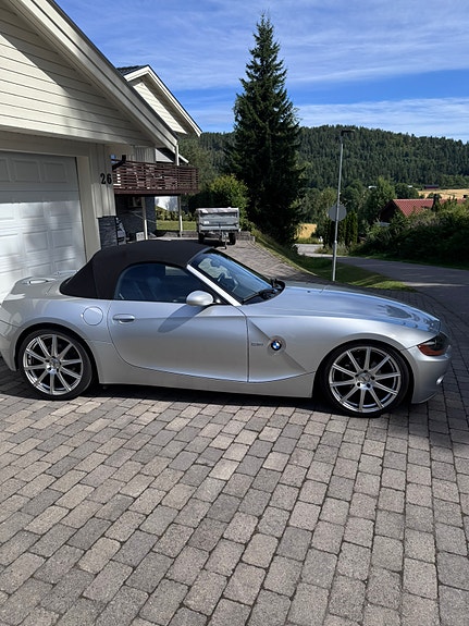 BMW Z4 11 of 27