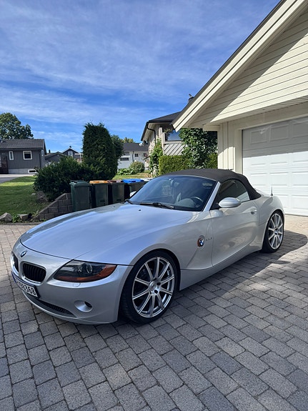 BMW Z4 7 of 27