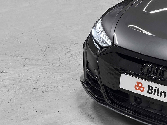Audi e-tron GT 9 of 30