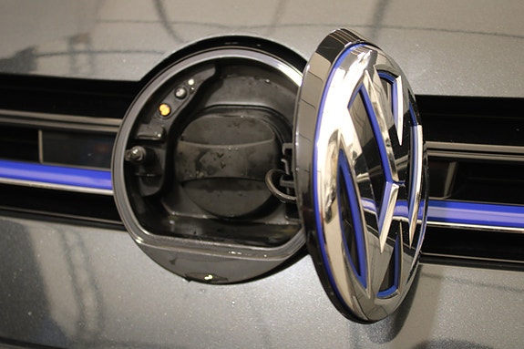 Volkswagen Golf VII 17 of 30