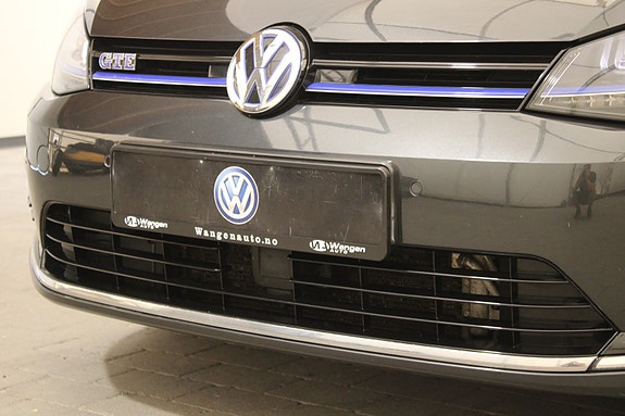 Volkswagen Golf VII 18 of 30