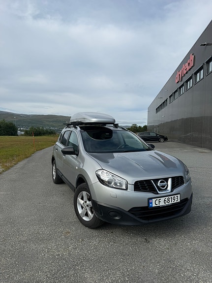 Nissan Qashqai+2 3 of 5