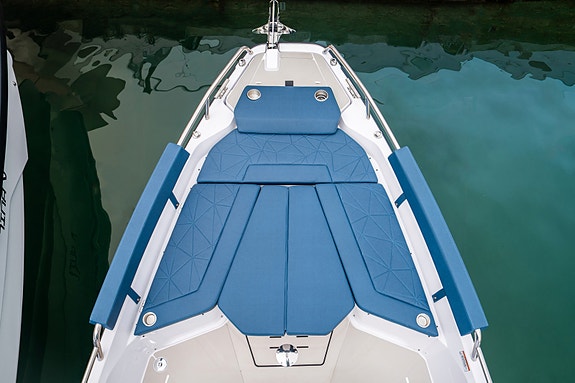 Axopar 29 XC Cross Cabin | Brabus Line | Leveringsklar | 2 x 200HK 23 of 30