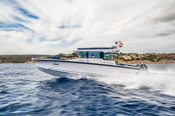 Axopar 29 XC Cross Cabin | Brabus Line | Leveringsklar | 2 x 200HK 9 of 30