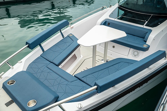 Axopar 29 XC Cross Cabin | Brabus Line | Leveringsklar | 2 x 200HK 25 of 30