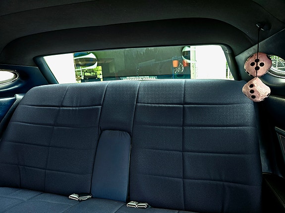 Lincoln Continental 19 of 27