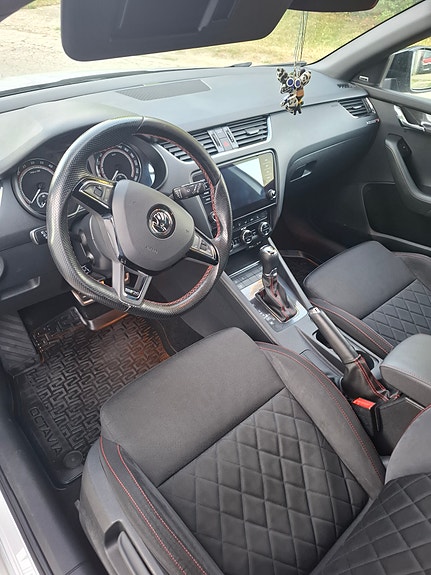 Skoda Octavia RS 5 of 5