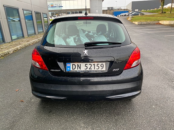 Peugeot 207 4 of 12