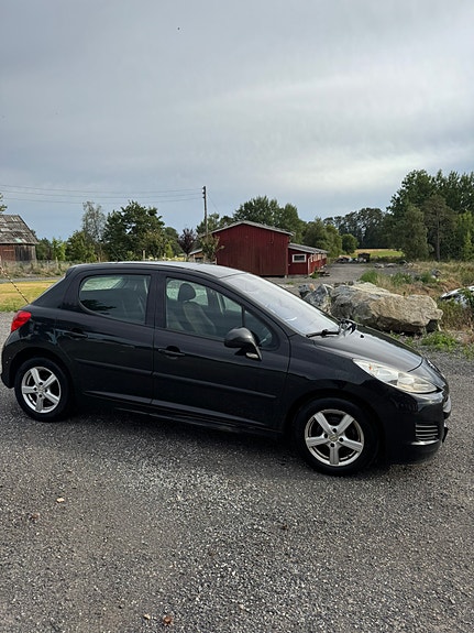 Peugeot 207 9 of 30