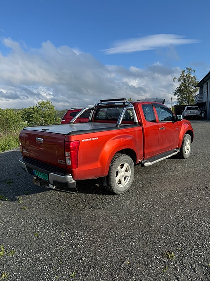 Isuzu D-max 2 of 14