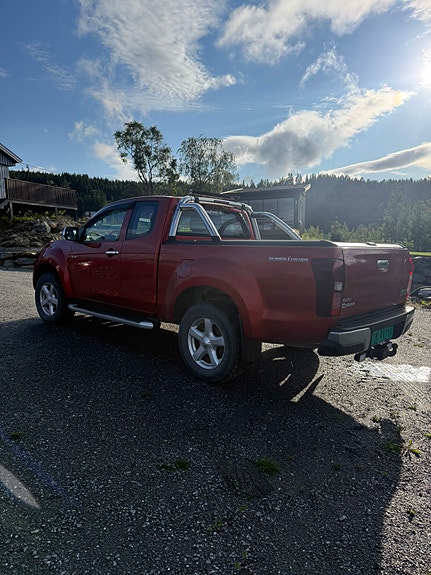 Isuzu D-max 4 of 14