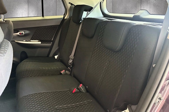 Toyota Urban Cruiser 30 of 30