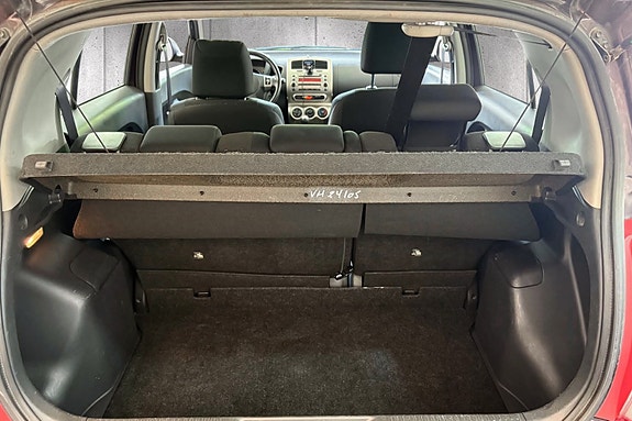 Toyota Urban Cruiser 7 of 30