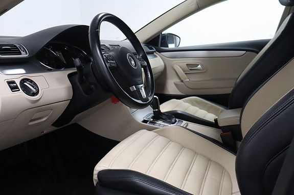 Volkswagen Passat CC 6 of 22
