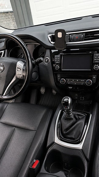 Nissan X-Trail 12 of 12